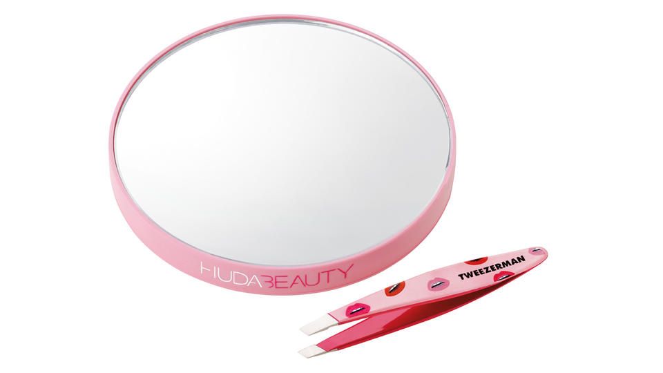 Huda Beauty Tweezerman