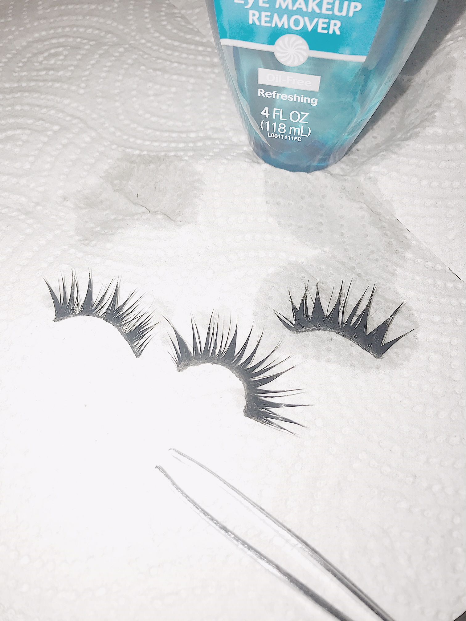 clean lashes