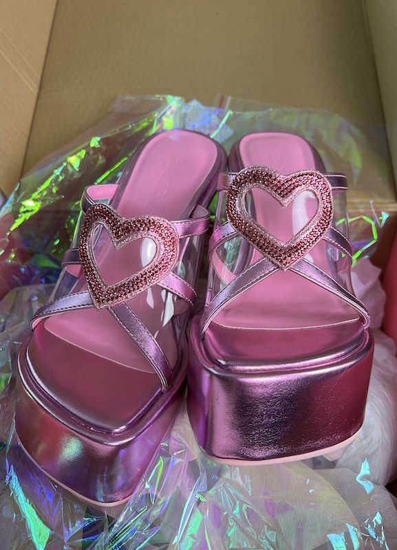 WALKING THE LINE PLATFORM WEDGES